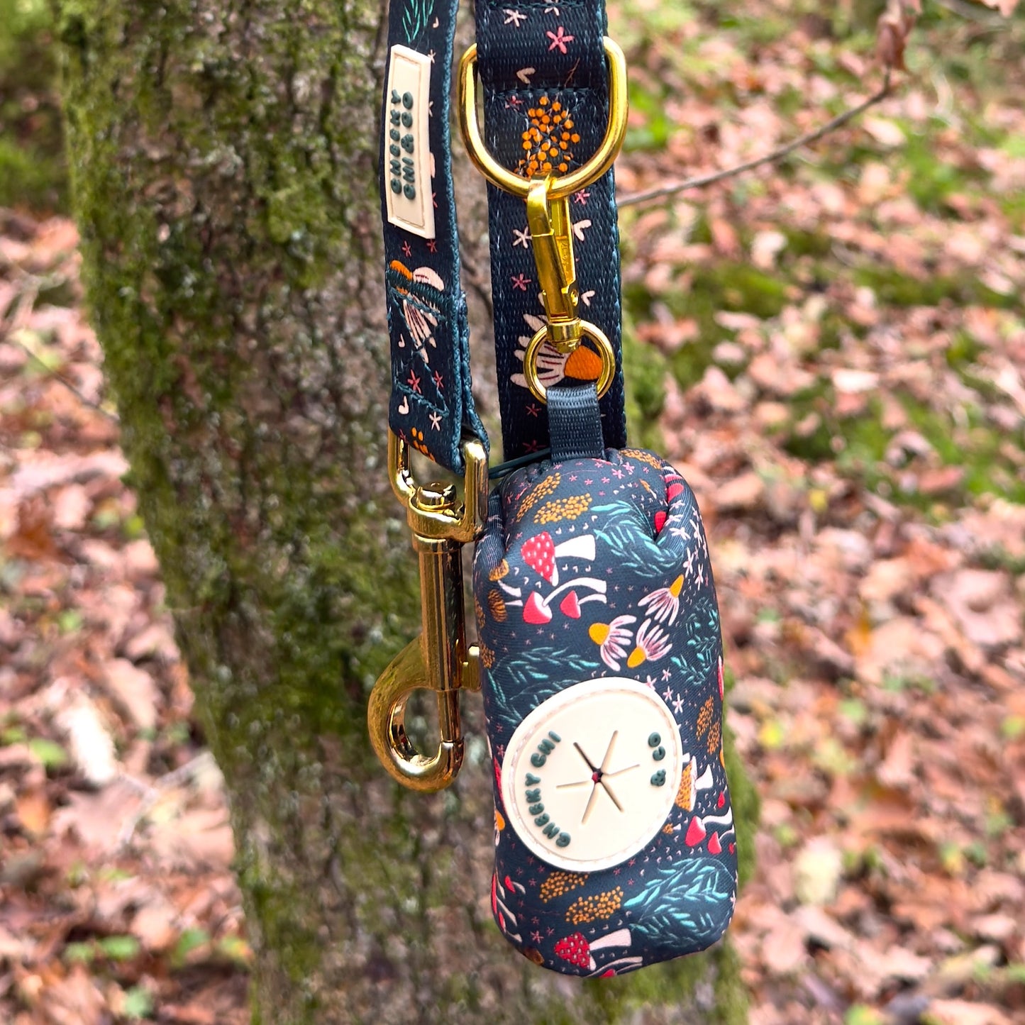 Woodland Wander Poop Bag Holder